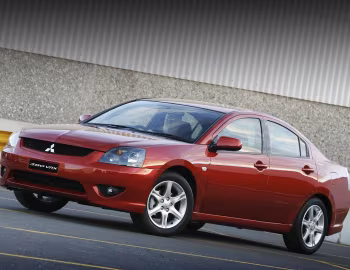 Mitsubishi 380 VR-X (DB) '2005–06