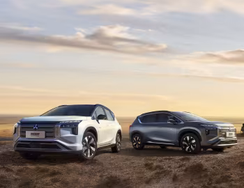 Mitsubishi Airtrek [China] '2022–23