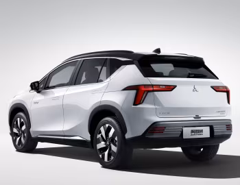 Mitsubishi Airtrek [China] '2022–23