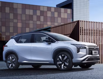 Mitsubishi Airtrek [China] '2022–23