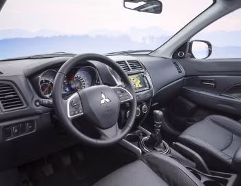 Interior Mitsubishi ASX '2012–16