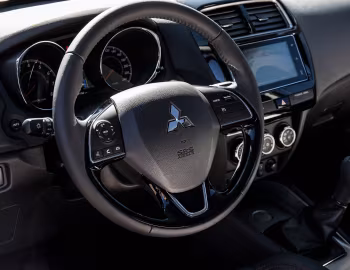 Интерьер Mitsubishi ASX [Worldwide] '2017–19