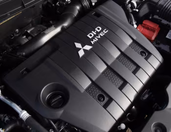 Sob o capô Mitsubishi ASX [Worldwide] '2010–12