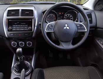 Торпедо Mitsubishi ASX 3 [UK-spec] '2013–15