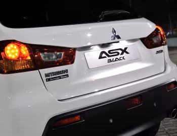 Mitsubishi ASX "Black" [UK-spec] '11.2011–10.2012