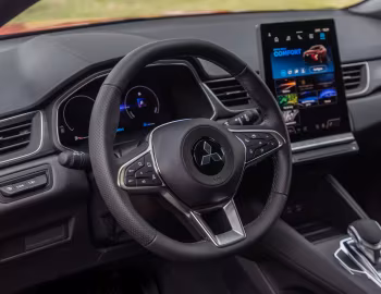 Interior Mitsubishi ASX HEV [EU-spec] '2024–pr.