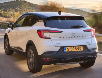 Mitsubishi ASX PHEV [EU-spec] '2023–24