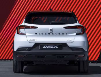 Mitsubishi ASX PHEV [EU-spec] '2023–24