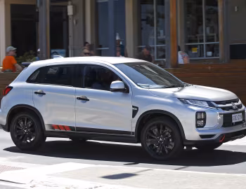 Mitsubishi ASX "Street" [Australia] '2024–pr.