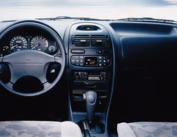 Торпедо Mitsubishi Carisma 5-door [Worldwide] '1995–99