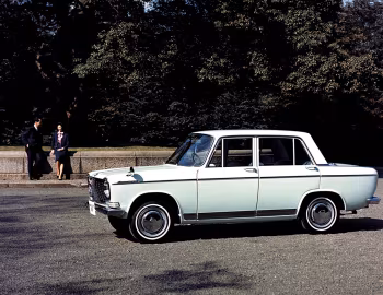 Mitsubishi Colt 1000 Sedan '1963–66