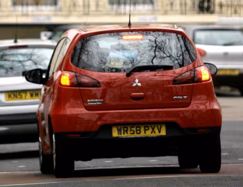 Mitsubishi Colt CZ² ClearTec 3-door [UK-spec] (Z30) '03.2009–09.2011