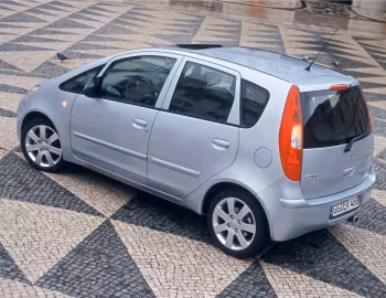 Mitsubishi Colt 5-door [Worldwide] '2004–08