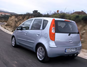 Mitsubishi Colt 5-door [Worldwide] '2004–08