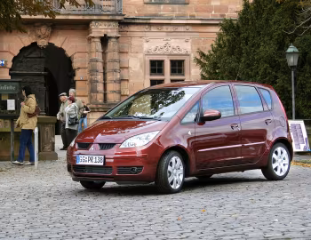 Mitsubishi Colt 5-door [Worldwide] '2004–08