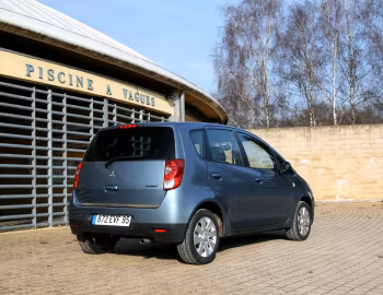 Mitsubishi Colt 5-door [EU-spec] '2008–12