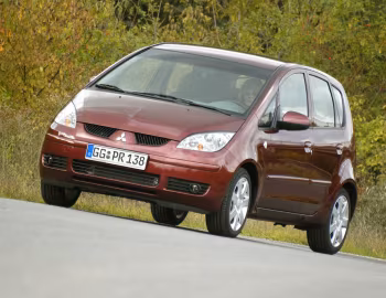 Mitsubishi Colt 5-door [Worldwide] '2004–08