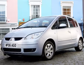 Mitsubishi Colt CZ² 5-door [UK-spec] (Z30) '01.2006–10.2008