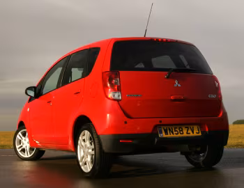 Mitsubishi Colt CZ² 5-door [UK-spec] (Z30) '10.2008–03.2013
