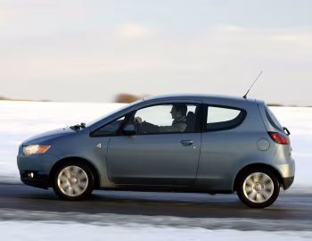Mitsubishi Colt CZ² ClearTec 3-door [UK-spec] (Z30) '03.2009–09.2011