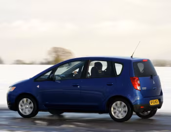 Mitsubishi Colt CZ² ClearTec 5-door [UK-spec] (Z30) '03.2009–12