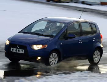 Mitsubishi Colt CZ² ClearTec 5-door [UK-spec] (Z30) '03.2009–12