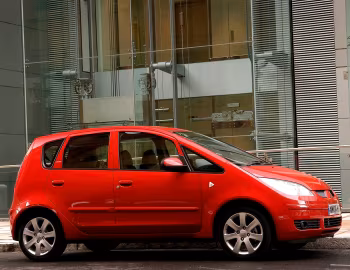 Mitsubishi Colt "Elegance" [UK-spec] (Z30)
