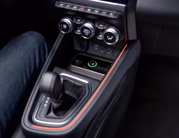Interior Mitsubishi Colt HEV [EU-spec] '2023–pr.