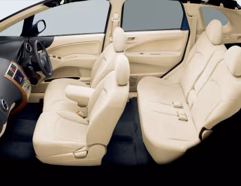 Interior Mitsubishi Colt Plus [Japan] '2004–12