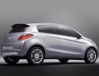 Mitsubishi Concept Global Small '03.2011