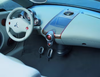 Торпедо Mitsubishi CZ2 Cabrio '03.2003