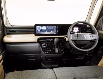 Painel frontal Mitsubishi Delica-mini '2025–pr.