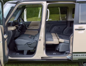 Interior Mitsubishi Delica-mini '2025–pr.