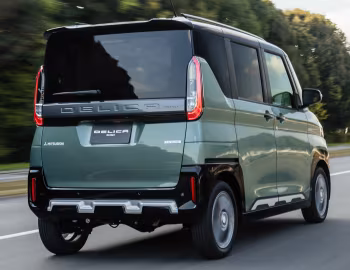 Mitsubishi Delica-mini Hybrid '2023–25