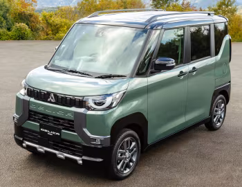Mitsubishi Delica-mini Hybrid '2023–25
