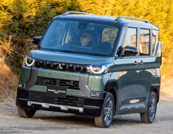 Mitsubishi Delica-mini Hybrid '2023–25