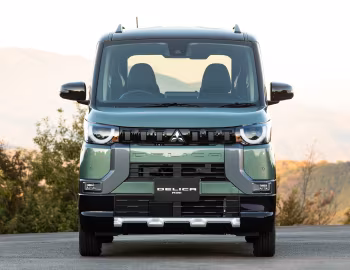 Mitsubishi Delica-mini Hybrid '2023–25