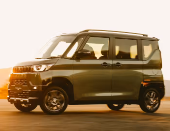 Mitsubishi Delica-mini Hybrid '2023–25