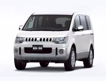 Mitsubishi Delica D:5 '01.2007–11.2018