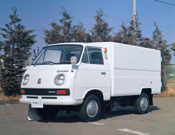 Mitsubishi Delica 75 Pickup Truck '10.1971–10.1974