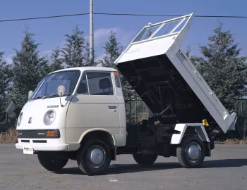 Mitsubishi Delica 75 Pickup Truck '10.1971–10.1974