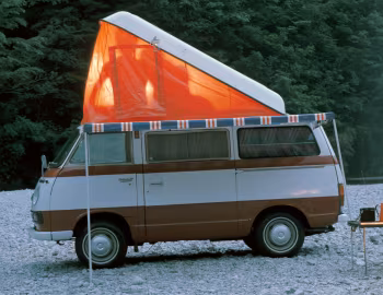 Mitsubishi Delica 75 Root Van '10.1971–10.1974