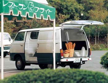 Mitsubishi Delica 1400 Light Van '11.1974–05.1979