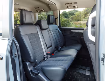 Interior Mitsubishi Delica D:5 [Japan] '2026