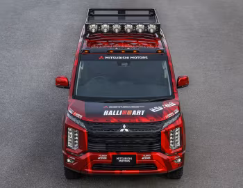 Mitsubishi Delica D:5 AXCR Support Car '2023–pr.
