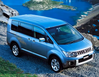 Mitsubishi Delica D:5 Chamonix '12.2007–11.2018