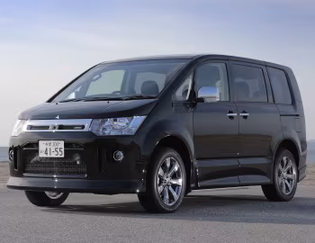 Mitsubishi Delica D:5 Roadest Royal Touring '10.2016–11.2018