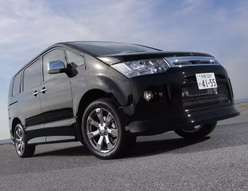 Mitsubishi Delica D:5 Roadest Royal Touring '10.2016–11.2018