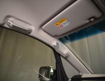 Интерьер Mitsubishi Delica D:5 Snow Survivor '01.2023