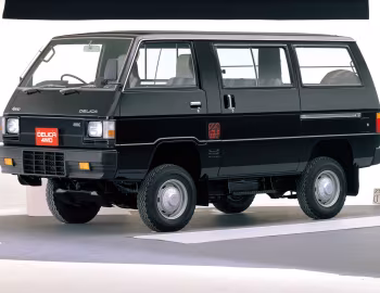 Mitsubishi Delica Van Wide Diesel 4WD '1985–05.1986